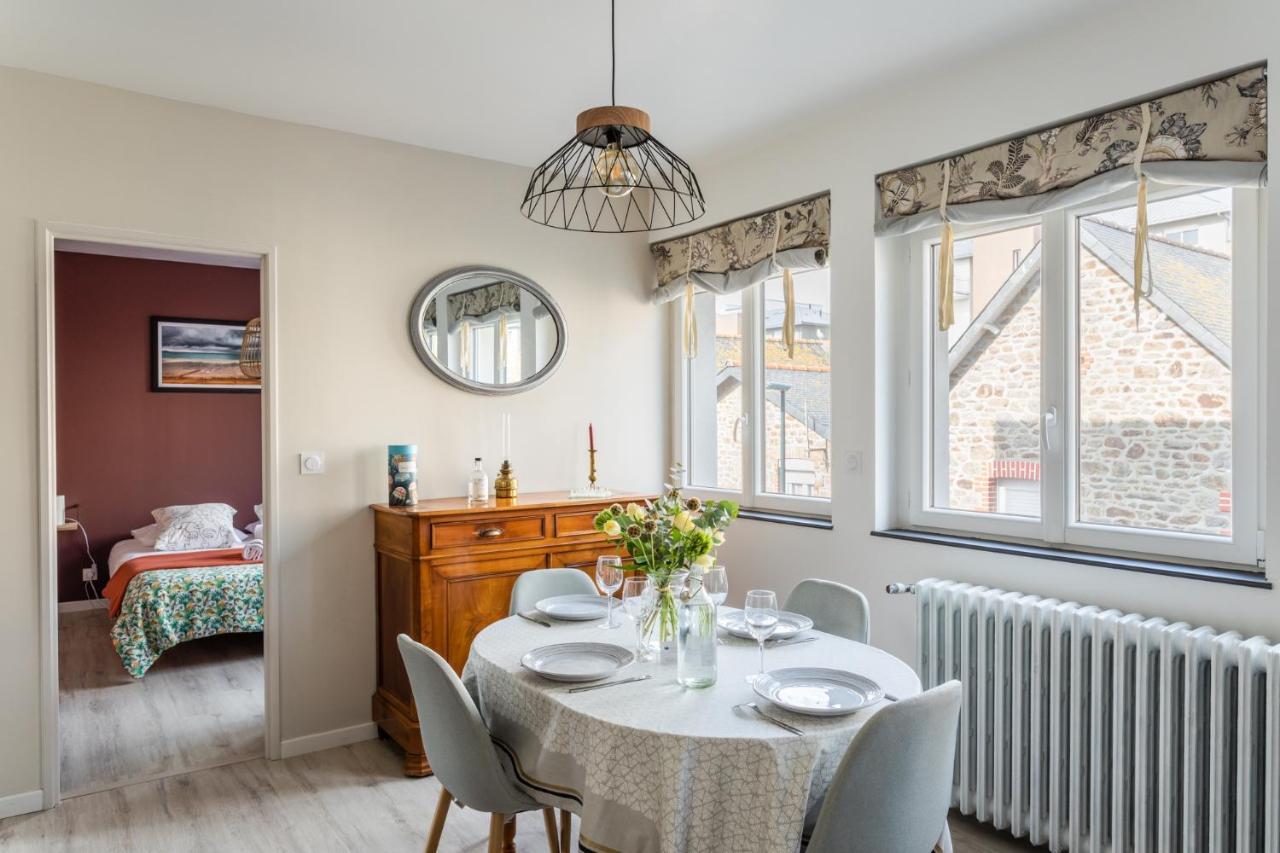Les Abimes, Beau Logement Avec 2 Chambres Avec Parking Saint-Malo Exteriör bild