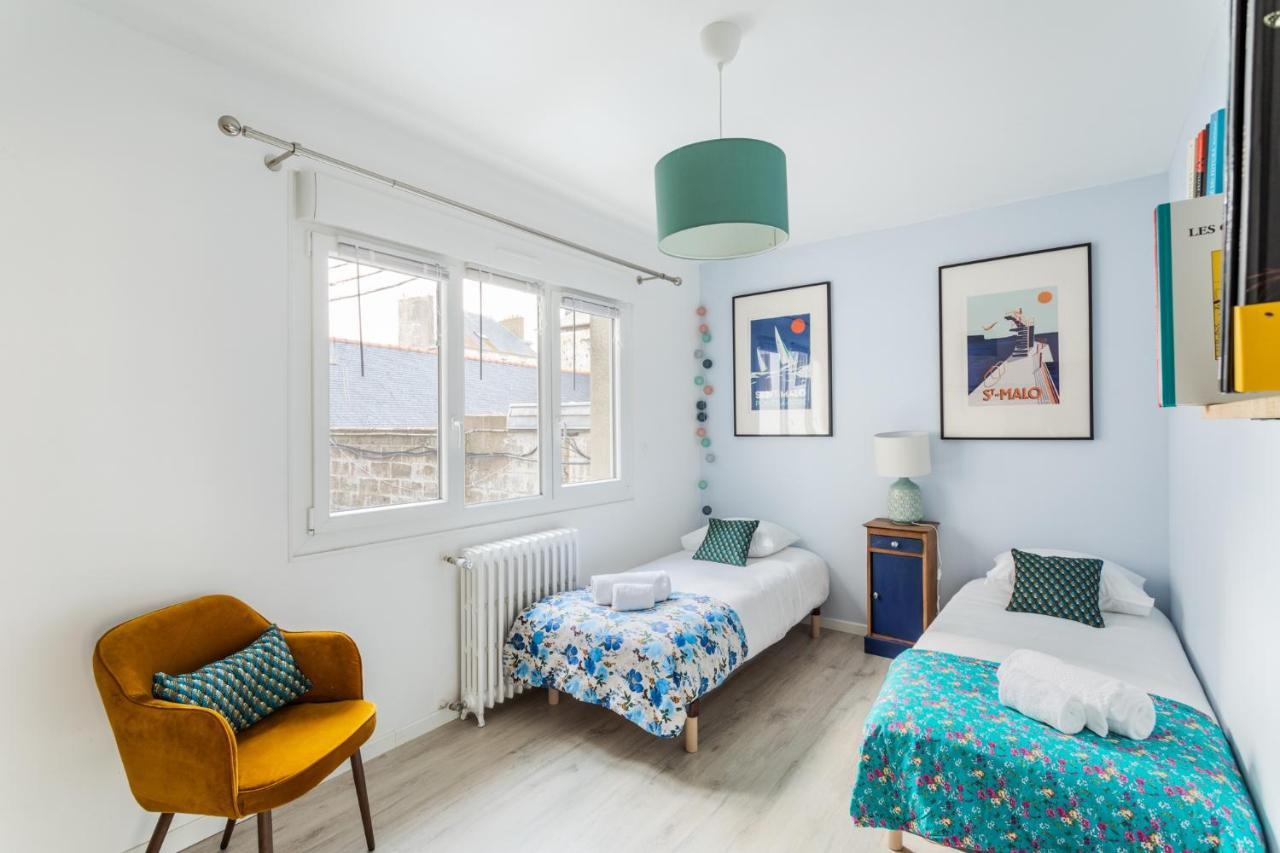 Les Abimes, Beau Logement Avec 2 Chambres Avec Parking Saint-Malo Exteriör bild